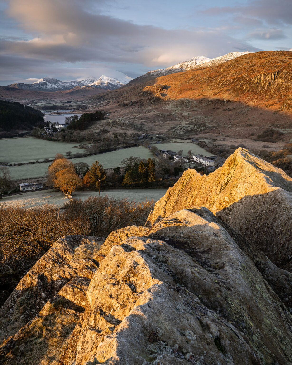 Capel Curig Pinnacles Winter Sunrise - Eryri Landscape Photography