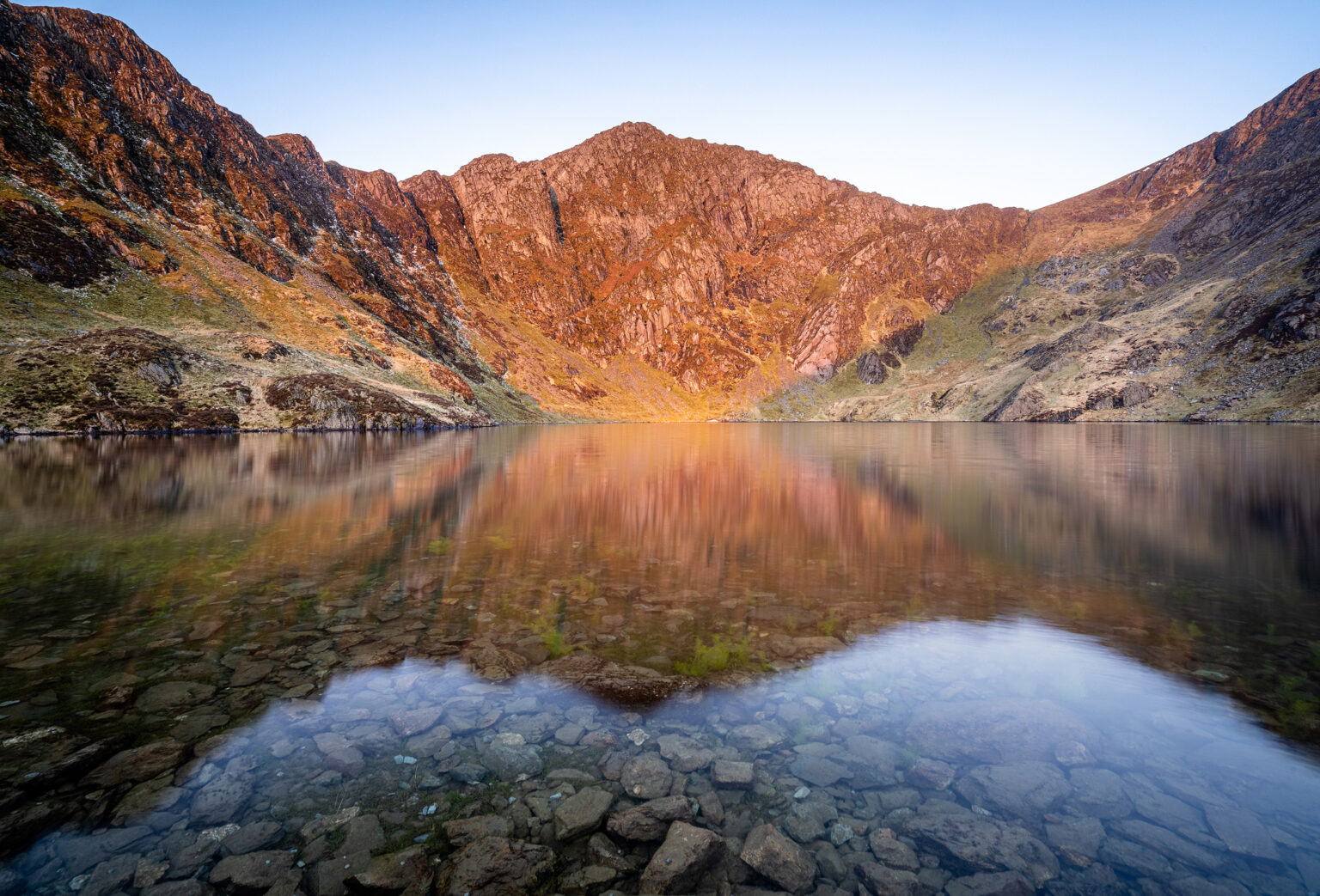 Cwm Cau Llyn Cau Sunrise – Cadair Idris – Snowdonia Landscape Photography