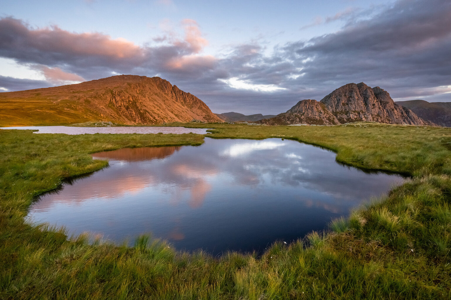 Llyn Y Caseg Fraith Reflections Sunrise - Tryfan and Glyder Fach - Snowdonia Landscape Photography