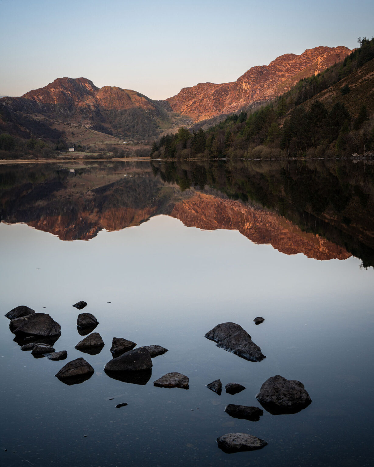 Llyn Crafnant Sunrise - Eryri - Wales Landscape Photography